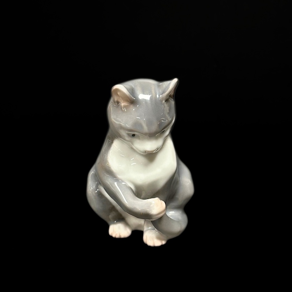 Vintage Porcelain Denmark BG Gray White Cat Figurine